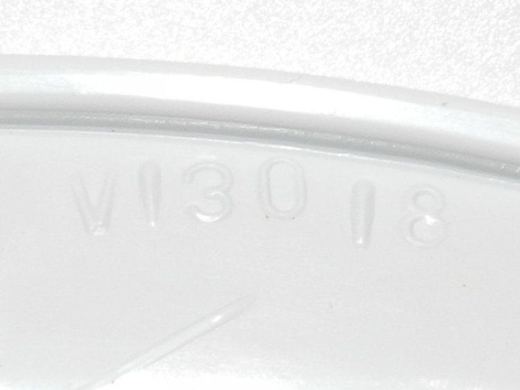 0020203117A - Ручка люка (белая) V13018 HAIER